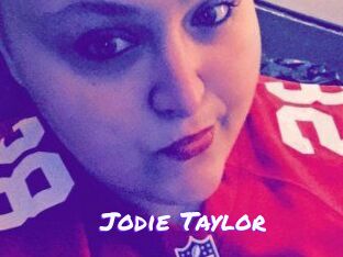 Jodie_Taylor